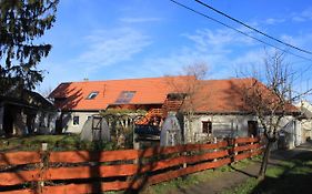 A Kert Apartman